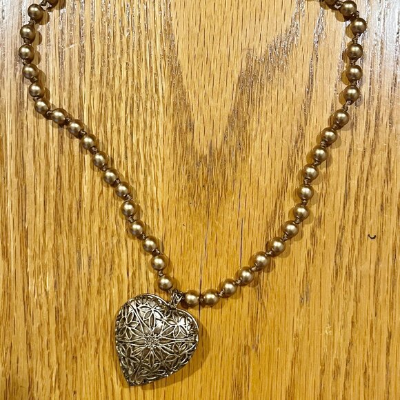 Monet Signed Heart Pendant Necklace VTG Designer Beads Gold beads open Work - Picture 2 of 7